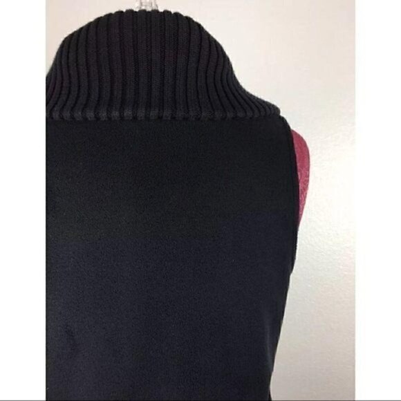 LandsEnd Zip Vest Small 6 8 Outdoor Black Pockets - Picture 6 of 8